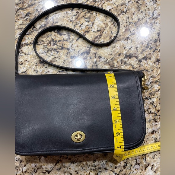 Vintage 1980’s Convertible Clutch in Black - Picture 10 of 16